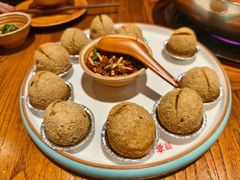 -亮欢寨酸汤鱼(沙冲路店)