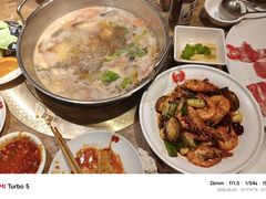 -七欣天香辣蟹火锅(上海银亿滨江店)