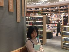 -覔书店(壹方城店)