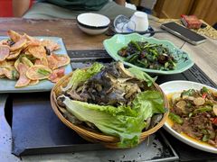 -三锅莊·牦牛肉火锅·香格里拉特色藏餐宴请餐厅(菱角塘路店)