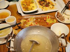 -隔壁老王·家常云南菜(花巷店)