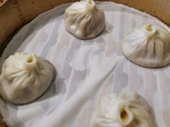-新梅华·茶点餐厅(欧尚店)