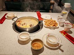 -三人行骨头王火锅(长寿店)