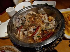 -隔壁老王·家常云南菜(花巷店)