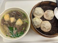 招牌鸭血粉丝汤-尹氏汤包(朝天宫店)