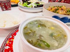 -关里关外·鱼头泡饼(唐冶绿地汇店)
