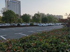 -地铁江陵路站停车场