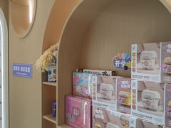 -红黄蓝成长中心(海淀上地店)