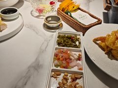 -荷塘秋月·本帮江浙菜(国权路店)