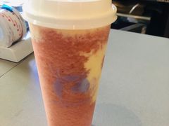 莓莓芝士茉香茶-瑞幸咖啡(大冲商务中心C座店)