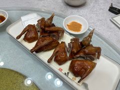 招牌爆汁红烧乳鸽-肥仔顺德菜(龙悦居店)