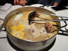 -肥仔文澳门猪骨煲(南京西路店)