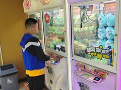 -直通车欢聚中心(崇州万达店)