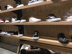 -VANS(三里屯太古里店)