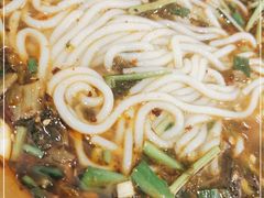 -张氏贵州遵义羊肉粉(伴山名都店)