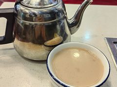 内蒙古奶茶-内蒙联营烧麦 草原石榴红(护国寺店)