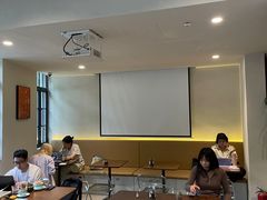 -Fridi Patisserie Cafe