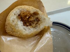 -正南齐北·老街糯米团(洪崖洞店)