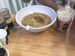 -小梁哥云吞面(黄贝岭店)