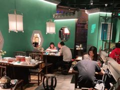 大堂-佬麻雀·剁椒鱼头(京基KK One店)