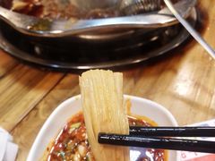 -金鼎雪山牦牛杂火锅(理县总店)