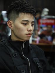 -贝勒爷专业男发