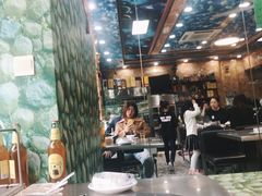大堂-郭记原生态烤羊腿(长宁路店)