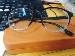 -回瑞眼镜·蔡司·依视路官方授权店(广益路万达店)