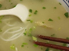 -桥香园云南过桥米线(金马碧鸡店)