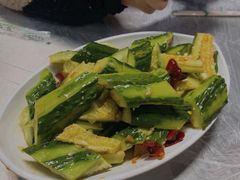 刀拍黄瓜-小民大排档(光谷店)