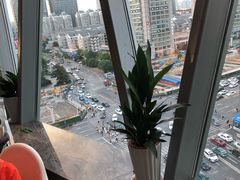 景观位-柒园·三十年创意杭帮菜(龙湖滨江天街店)
