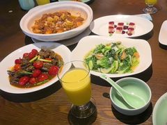 -粗茶淡饭·隐庐私厨(东亭店)