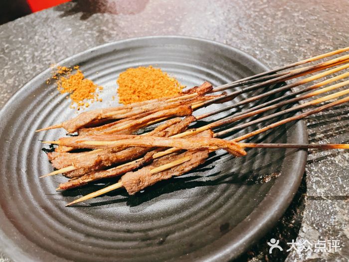 红料理 串串有瘾 仙乐斯广场店 山椒牛肉串图片 上海美食 大众点评网
