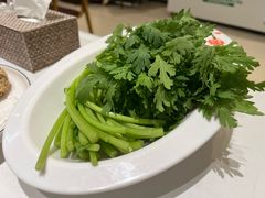 -天宜隆蘑菇宴火锅(石景山旗舰店)