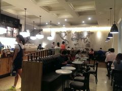 大堂-星巴克臻选(广州沙面店)