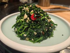 -挂旗柴锅鸡(蚌山区嘉年华店)