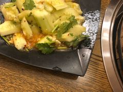 拍黄瓜-聚串门儿·东北烧烤(信义坊店)