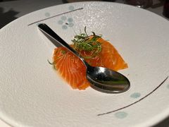 三文鱼温泉蛋配鱼子-Solo(衡山路店)