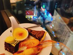 巧克力布朗尼-华强广场酒店-椰香高空自助餐厅