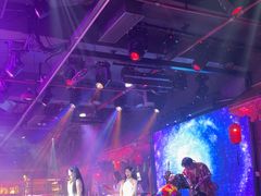 -喜鹊音乐酒馆(西街店)