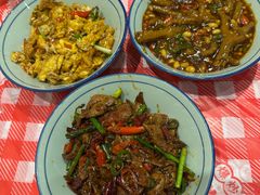 -荆九爷爆炒桥头三嫩(云南北路店)