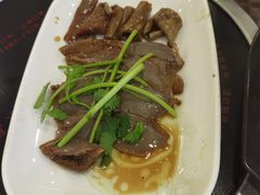-陆记鹅庄·潮汕菜·狮头鹅(大仟里店)