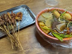 -小红房麻辣烫炸香串