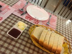 -华梅西餐厅(哈尔滨中央大街店)