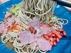 芝麻酱牛肉花生冷面-韩海丽特色美食(秀州路店)