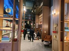 -忆江南·临江鱼馆