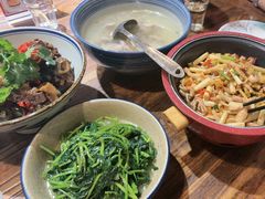 -萬家灯火·私房湘菜·22年老手艺(南岭大道店)