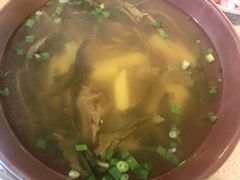 彝家酸辣汤-浮何烤铺(桐梓林店)