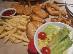 -必胜客(上海新南方商城PH店)