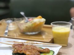 -佰搭果·广式茶餐厅(西华路店)